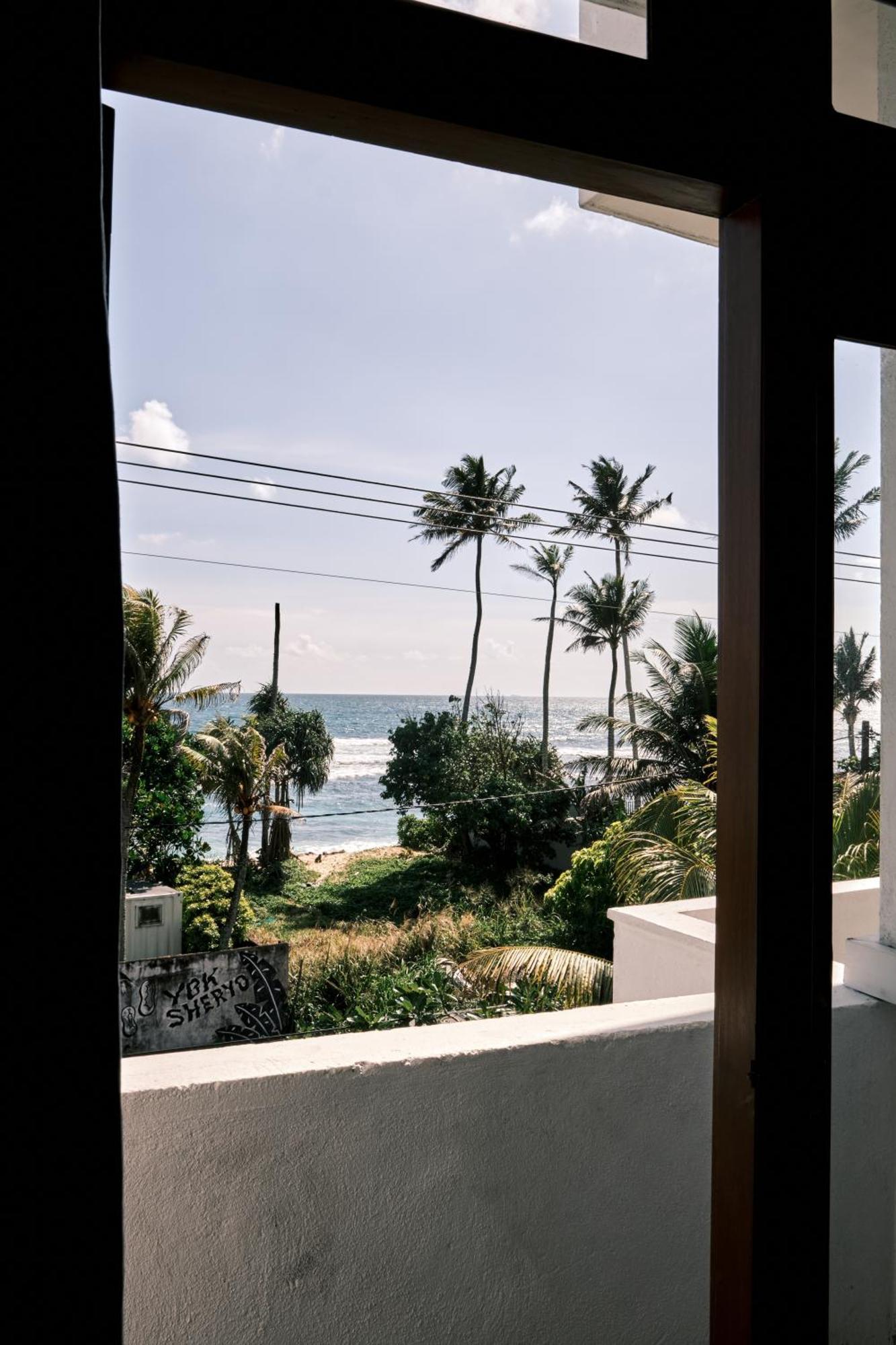 Ruma Surf Hotel Ahangama Exteriér fotografie