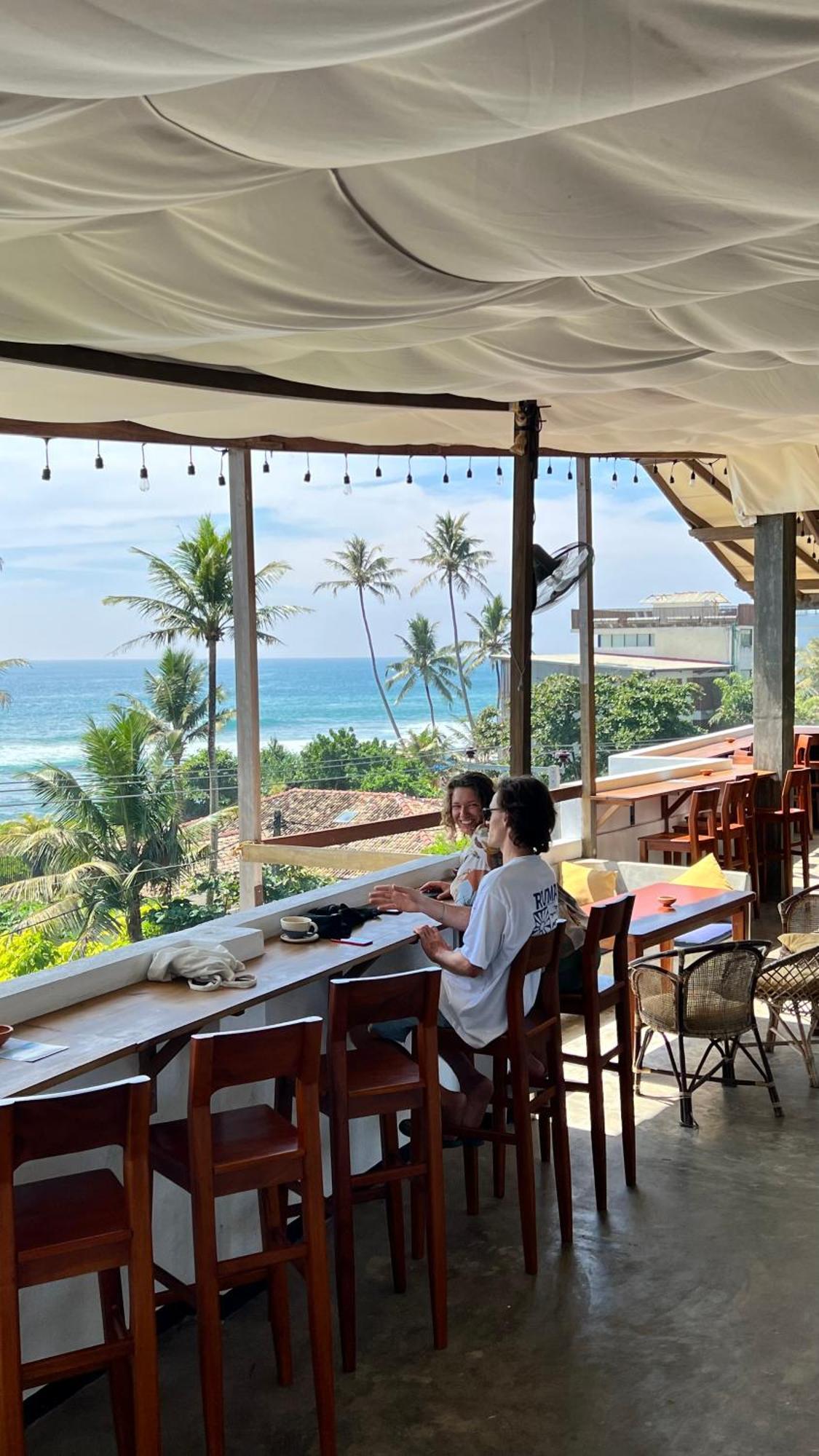 Ruma Surf Hotel Ahangama Exteriér fotografie